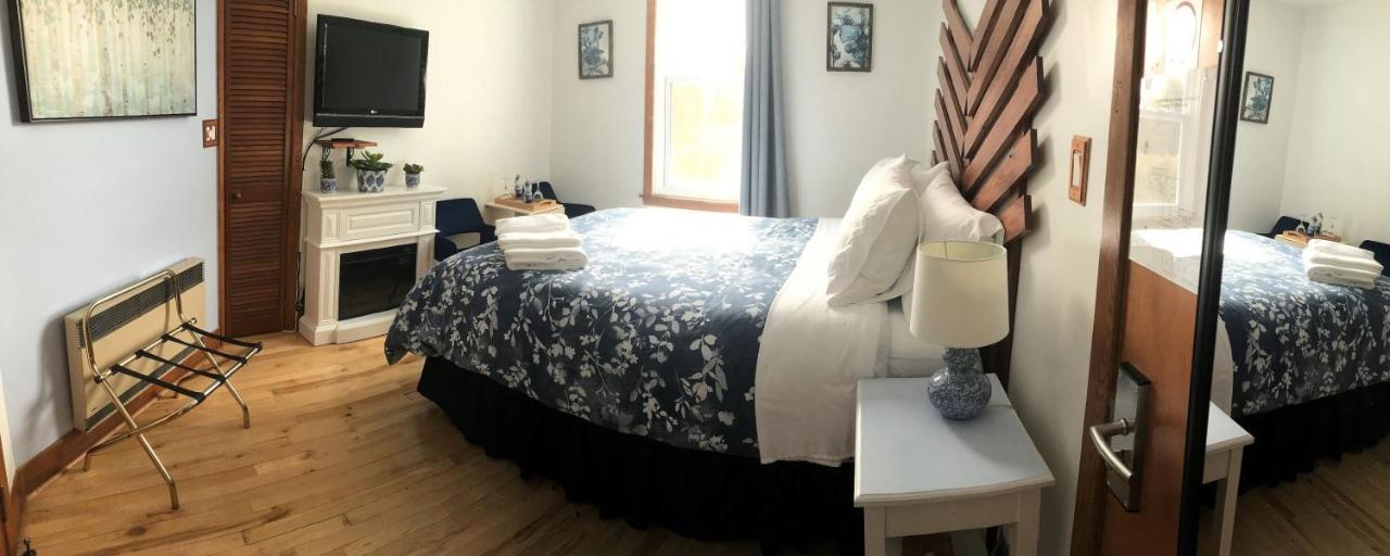 Auberge Clos-Joli Morin Heights Bagian luar foto