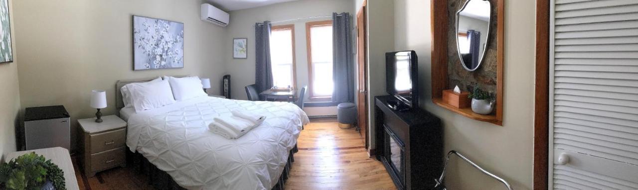 Auberge Clos-Joli Morin Heights Bagian luar foto