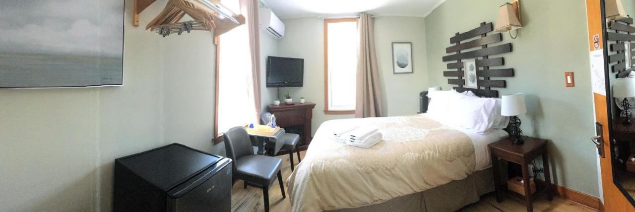 Auberge Clos-Joli Morin Heights Bagian luar foto