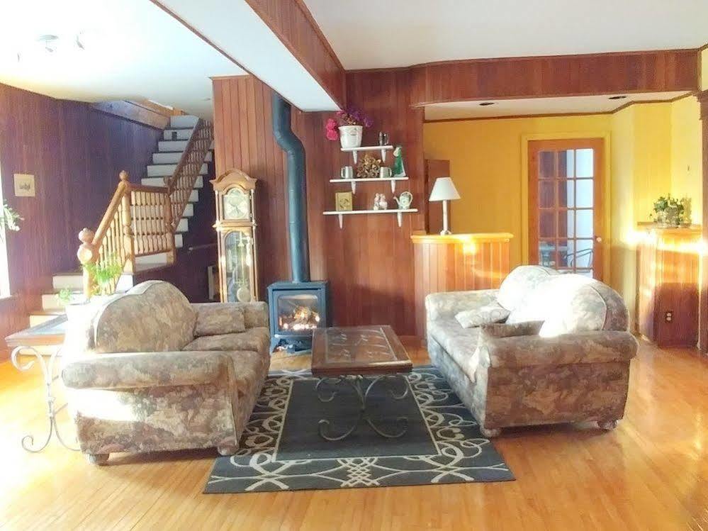 Auberge Clos-Joli Morin Heights Bagian luar foto